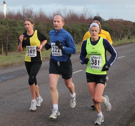 group of runners